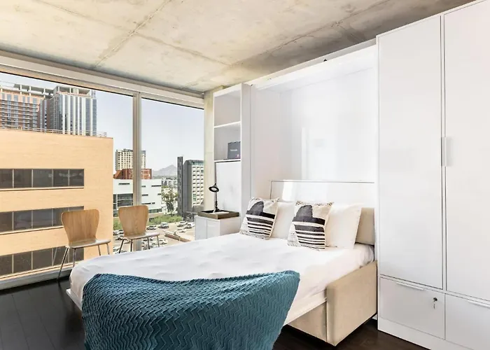 Boulevard Highrise Stu Sky Pool Parking Gym 30 Apartment Phoenix