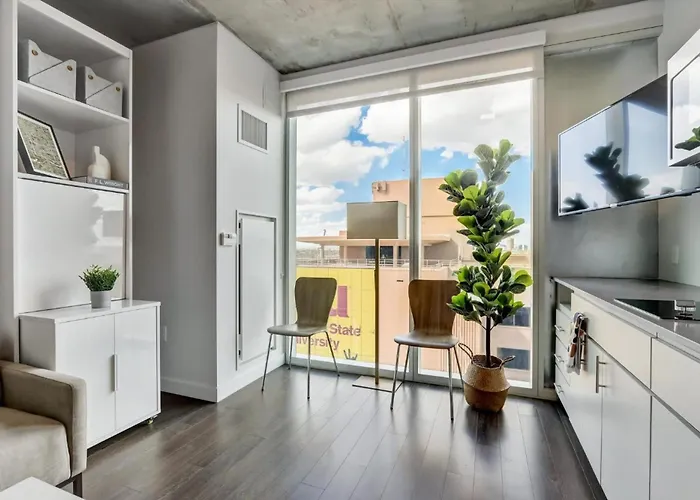Boulevard Highrise Stu Sky Pool Parking Gym 30 Apartment Phoenix