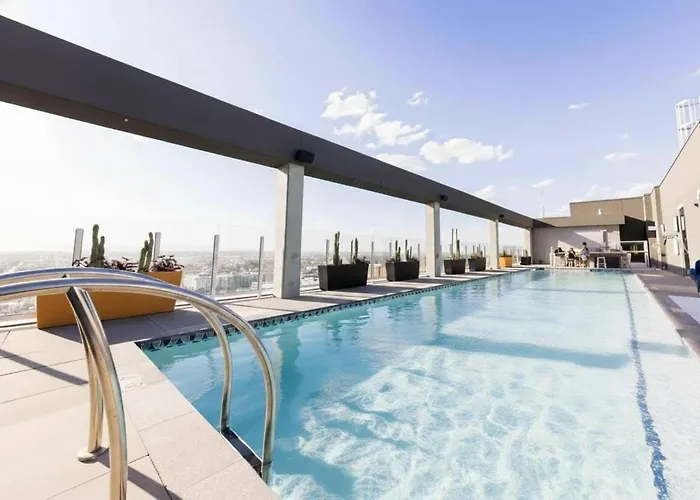 Boulevard Highrise Stu Sky Pool Parking Gym 30