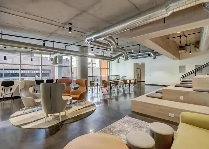Boulevard Highrise Stu Sky Pool Parking Gym 30 Apartment Phoenix