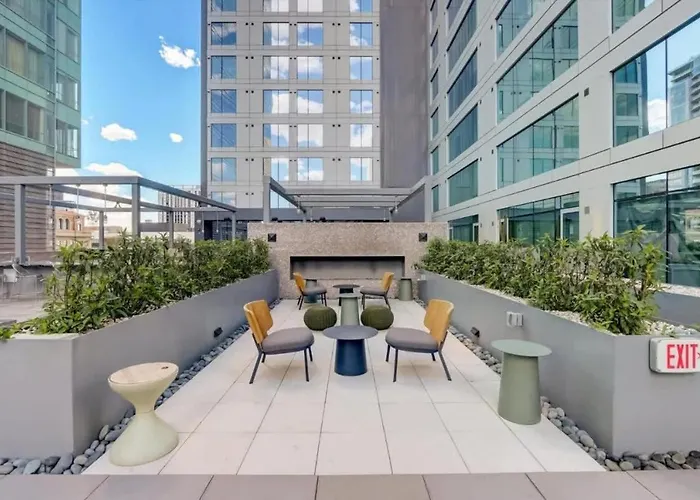 Boulevard Highrise Stu Sky Pool Parking Gym 30 Apartment